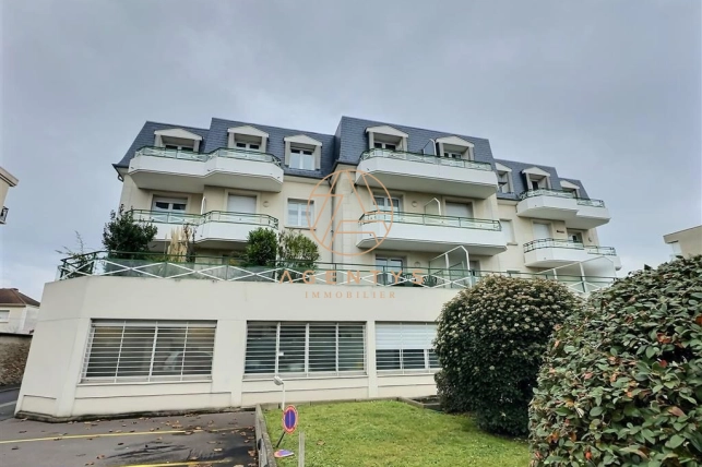 Appartement vendu 3 pièces de 63 m² à Saint-Maur-des-Fossés