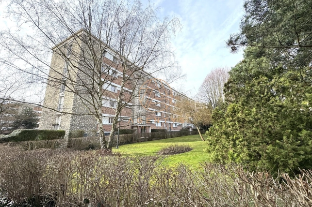 Appartement à vendre 4 pièces de 75,96 m² à Villiers-sur-Marne