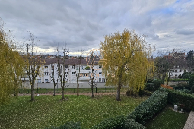 Appartement à vendre 3 pièces de 64 m² à Villiers-sur-Marne