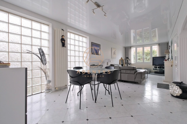 Maison à vendre 5 pièces de 102,82 m² à Alfortville