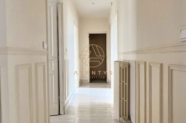 Appartement à vendre 4 pièces de 68,25 m² à Saint-Maur-des-Fossés