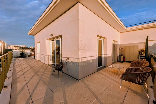 Appartement à vendre 4 pièces de 75,86 m² à Saint-Maur-des-Fossés