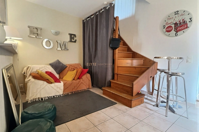 Appartement à vendre 2 pièces de 47 m² à Saint-Chamas