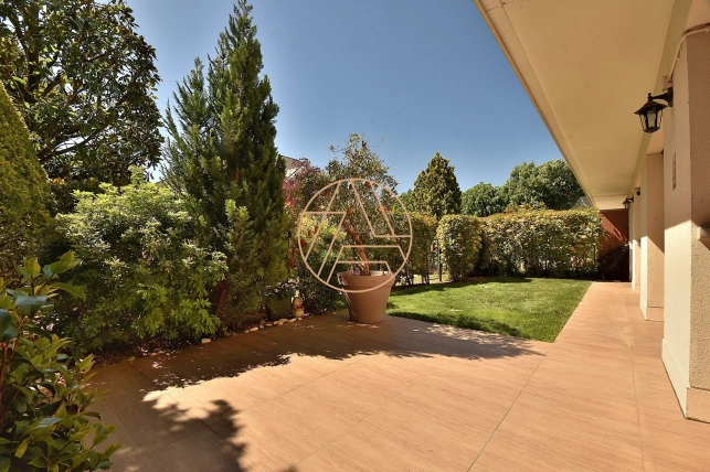 Appartement à vendre 6 pièces de 117,91 m² à Saint-Maur-des-Fossés