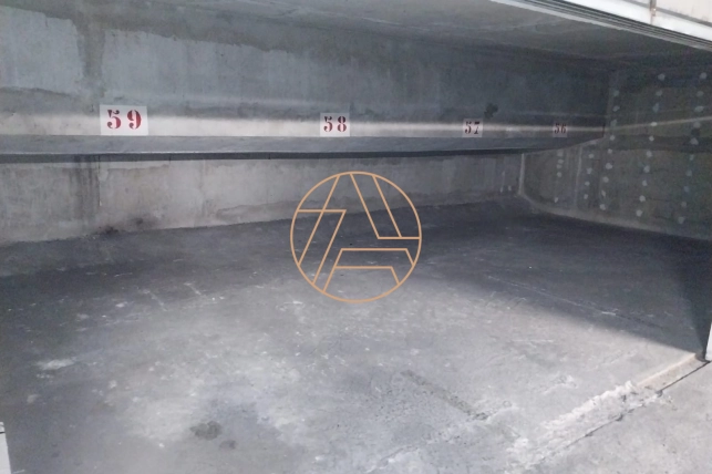 Garage à vendre de 42 m² à Paris
