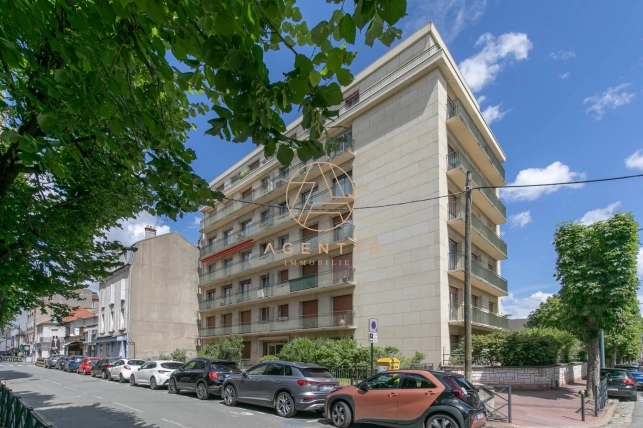 Appartement à vendre 4 pièces de 92 m² à Saint-Maur-des-Fossés