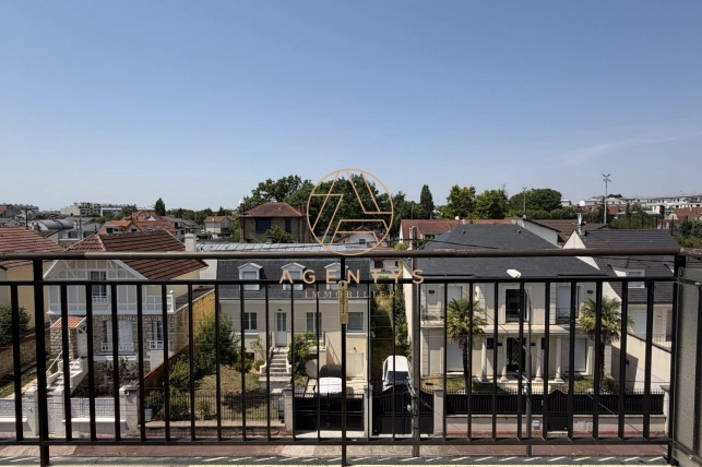 Appartement à vendre 2 pièces de 41,78 m² à Saint-Maur-des-Fossés