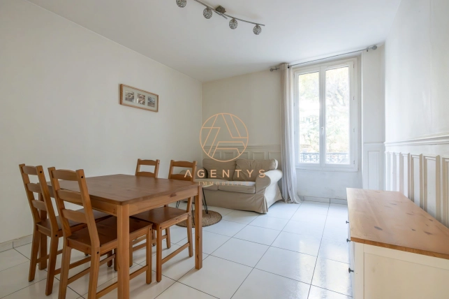 Appartement à vendre 2 pièces de 37 m² à Nogent-sur-Marne