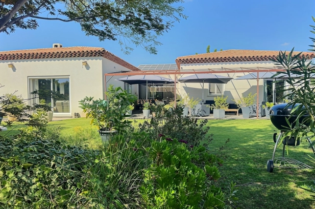 Maison à vendre 4 pièces de 120 m² à Saint-Chamas