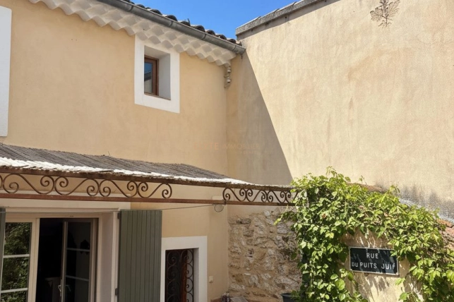 Maison à vendre 4 pièces de 140 m² à Villelaure