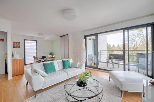 Appartement 4 pièces 82 m² · à Saint-Maur-des-Fossés · 82,4 m² · 629 000 €