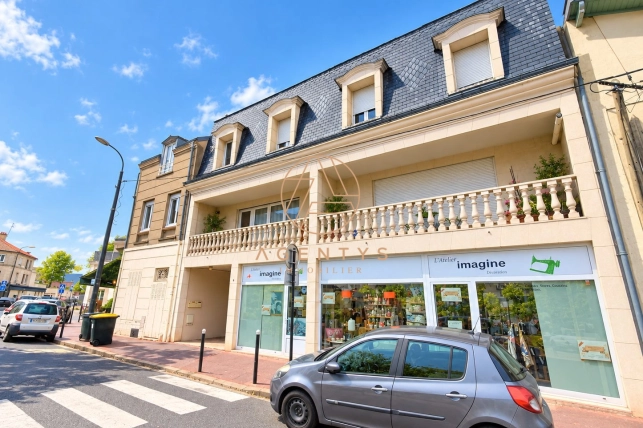 Appartement à vendre 3 pièces de 63 m² à Saint-Maur-des-Fossés