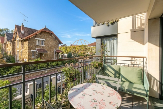 Appartement à vendre 3 pièces de 66,24 m² à Saint-Maur-des-Fossés