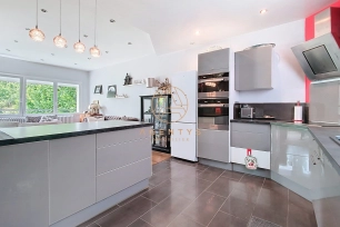 Maison à vendre 5 pièces de 125,87 m² à Yerres
