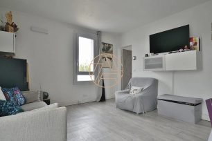 Appartement à vendre 3 pièces de 65 m² à Créteil