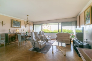 Appartement à vendre 5 pièces de 103 m² à Saint-Maur-des-Fossés