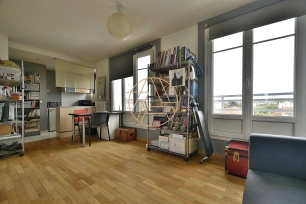 Appartement à vendre 1 pièces de 27,4 m² à Saint-Maur-des-Fossés