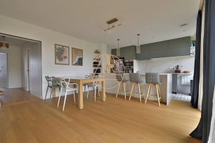 Appartement à vendre 4 pièces de 102 m² à Saint-Maur-des-Fossés