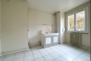 Appartement à vendre 2 pièces de 50 m² à Saint-Maur-des-Fossés