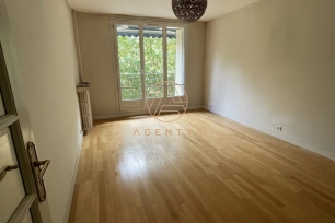 Appartement à vendre 3 pièces de 68 m² à Saint-Maur-des-Fossés