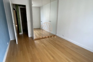 Appartement à vendre 3 pièces de 68 m² à Saint-Maur-des-Fossés