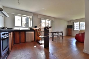 Appartement à vendre 2 pièces de 51,08 m² à Saint-Maur-des-Fossés