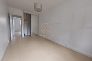 Appartement à vendre 3 pièces de 55,3 m² à Saint-Maur-des-Fossés