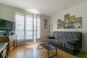 Appartement à vendre 2 pièces de 42 m² à Saint-Maur-des-Fossés