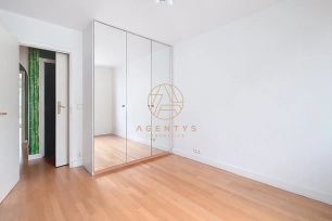 Appartement à vendre 3 pièces de 68 m² à Saint-Maur-des-Fossés