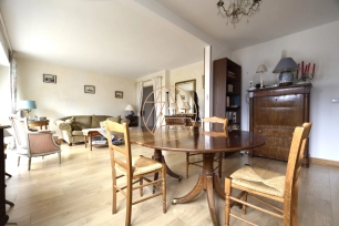 Appartement à vendre 4 pièces de 83,22 m² à Saint-Maur-des-Fossés