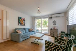 Appartement à vendre 2 pièces de 45,48 m² à Saint-Maur-des-Fossés