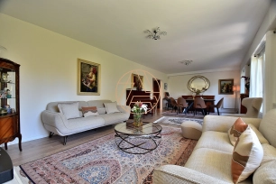 Appartement à vendre 6 pièces de 117,91 m² à Saint-Maur-des-Fossés