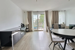 Appartement à louer 3 pièces de 71,79 m² à Saint-Maur-des-Fossés