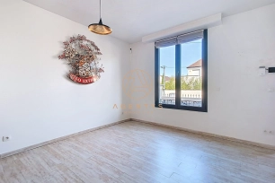 Maison à vendre 6 pièces de 117,38 m² à Saint-Maur-des-Fossés