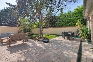 Maison à vendre 8 pièces de 150,02 m² à Saint-Maur-des-Fossés