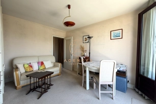 Appartement à vendre 2 pièces de 41,78 m² à Saint-Maur-des-Fossés