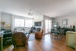 Appartement à vendre 5 pièces de 100,05 m² à Saint-Maur-des-Fossés