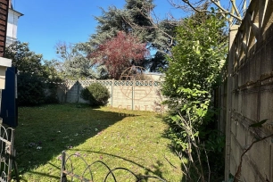 Maison vendu 7 pièces de 152,46 m² à Saint-Maur-des-Fossés