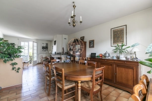 Maison à vendre 5 pièces de 127,65 m² à Ormesson-sur-Marne