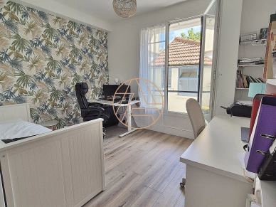Maison à vendre 5 pièces de 110 m² à Saint-Maur-des-Fossés