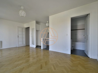 Appartement à vendre 2 pièces de 31,39 m² à Les Lilas