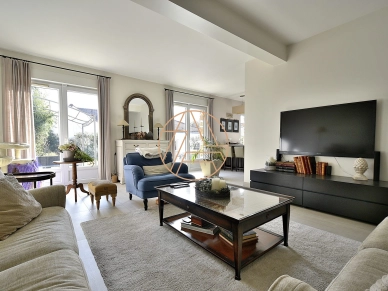 Maison à vendre 6 pièces de 152 m² à Saint-Maur-des-Fossés