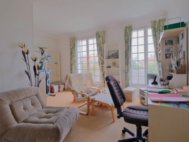 Maison à vendre 9 pièces de 149,34 m²