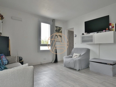 Appartement à vendre 3 pièces de 65 m² à Créteil