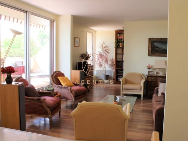 Appartement à vendre 6 pièces de 114 m²