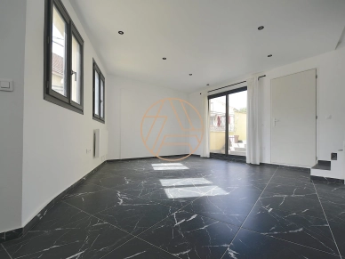 Maison à vendre 6 pièces de 90 m² à Saint-Maur-des-Fossés