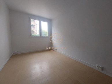 Appartement à vendre 3 pièces de 55,3 m² à Saint-Maur-des-Fossés