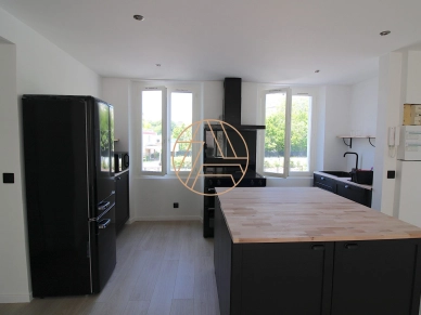 Appartement à vendre 2 pièces de 44,21 m² à Saint-Maur-des-Fossés