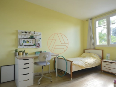 Appartement à vendre 4 pièces de 62 m² à Saint-Maur-des-Fossés