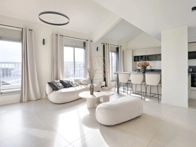 Appartement à vendre 5 pièces de 99 m² à Saint-Maur-des-Fossés